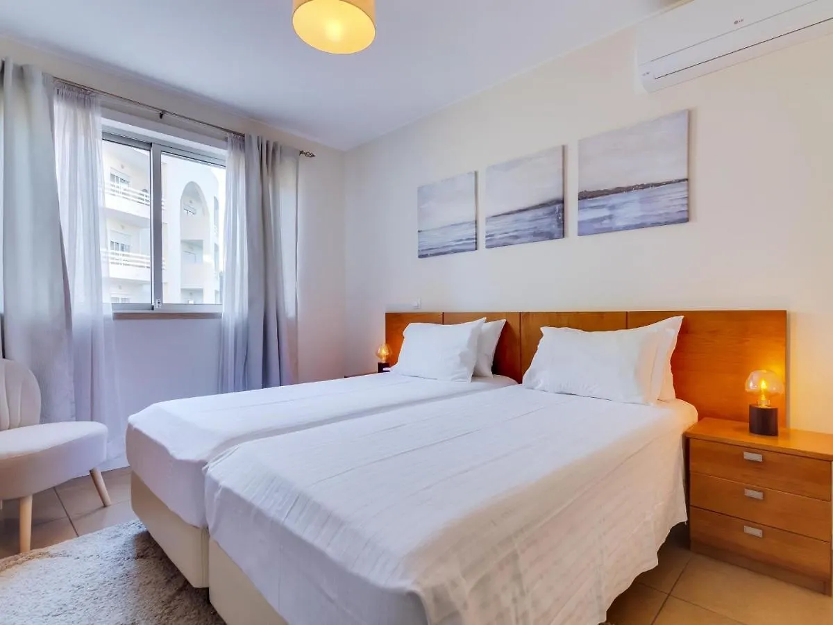 Al - Apartamento Carteia Quarteira 0*,  Portugalsko